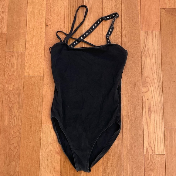 Mondor: Dance Leotard - Picture 3 of 4